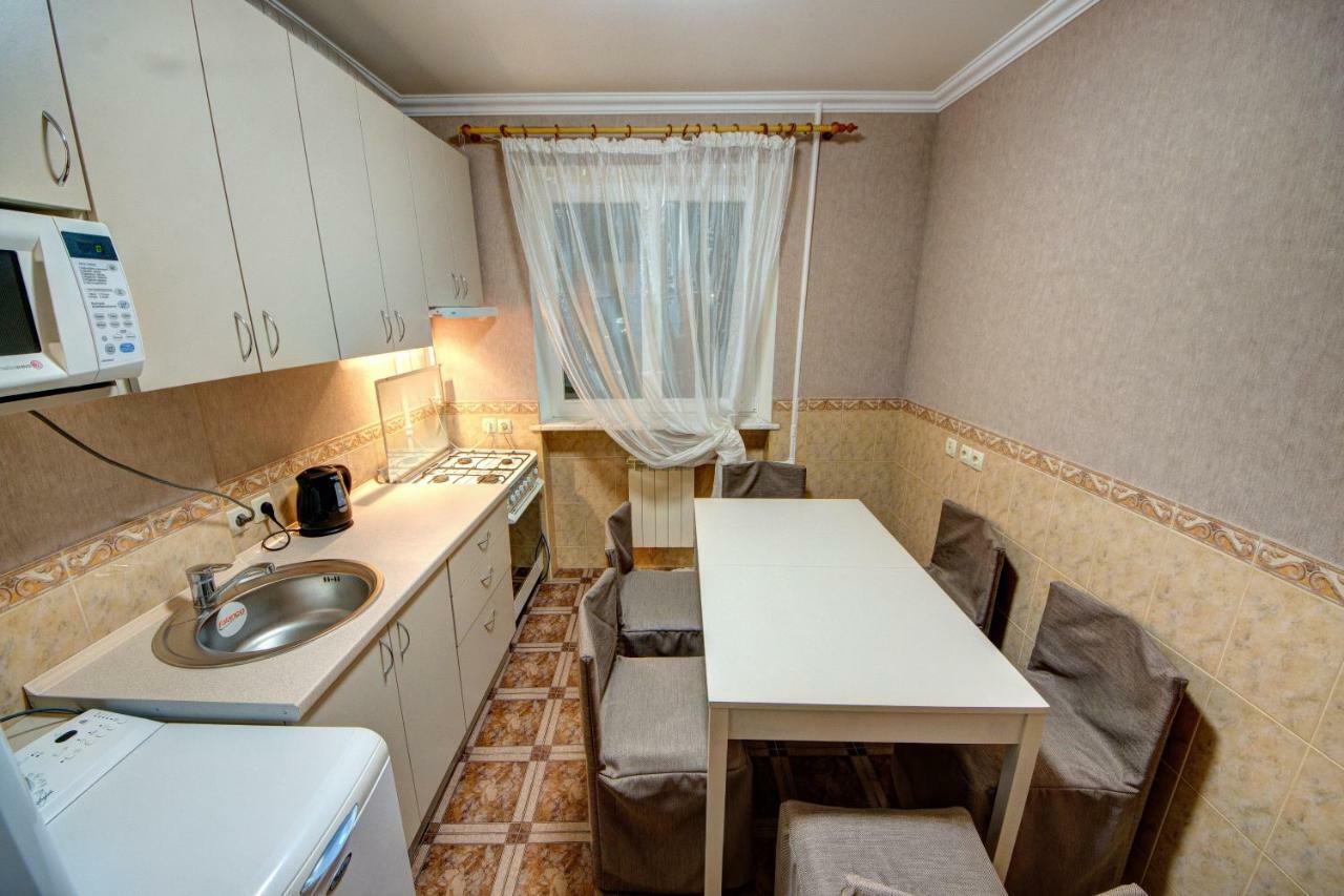 Apartments Near The Palace Of Sports Kiev Luaran gambar